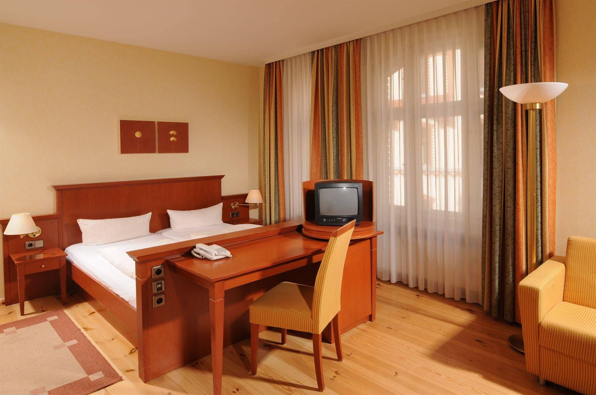 Martas Hotel Berlin-Mitte Екстериор снимка
