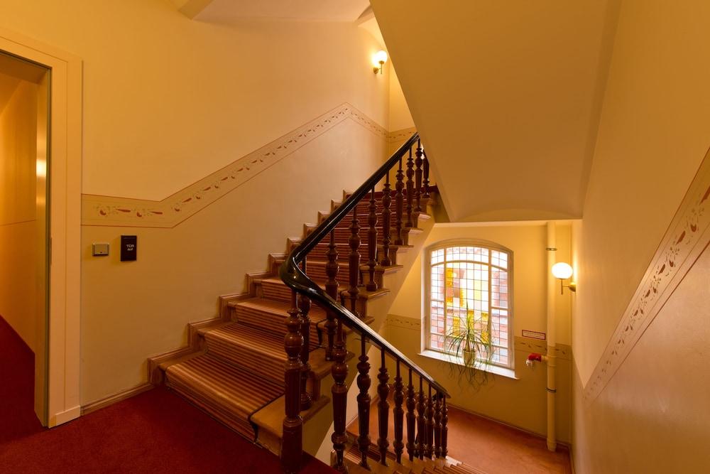 Martas Hotel Berlin-Mitte Екстериор снимка